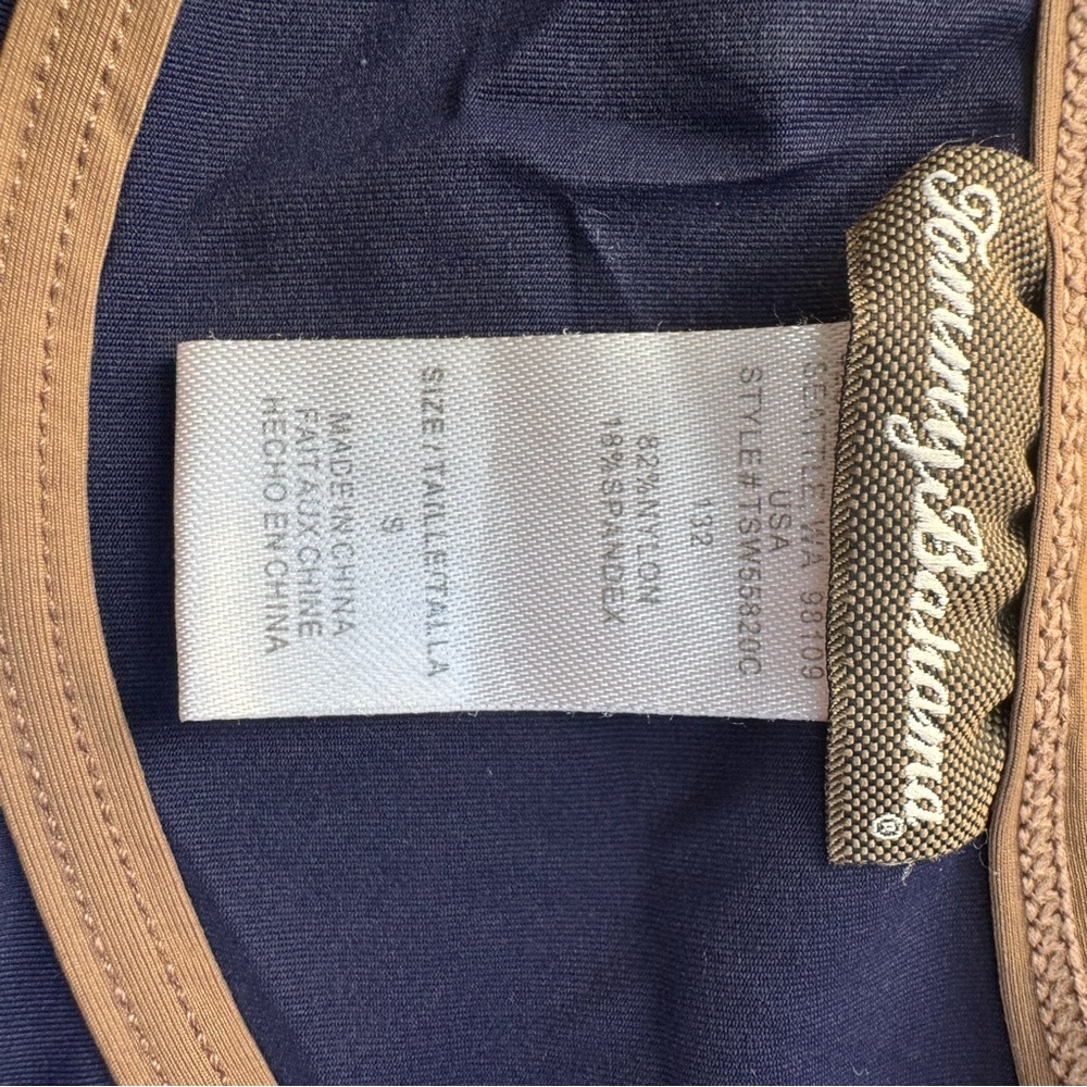 Tommy Bahama Navy White, & Pink UV Shirt size Small‎ - Picture 2 of 4